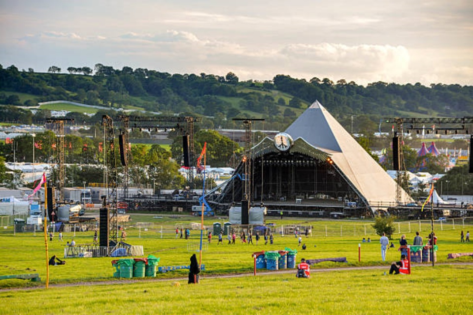 glastonbury-2